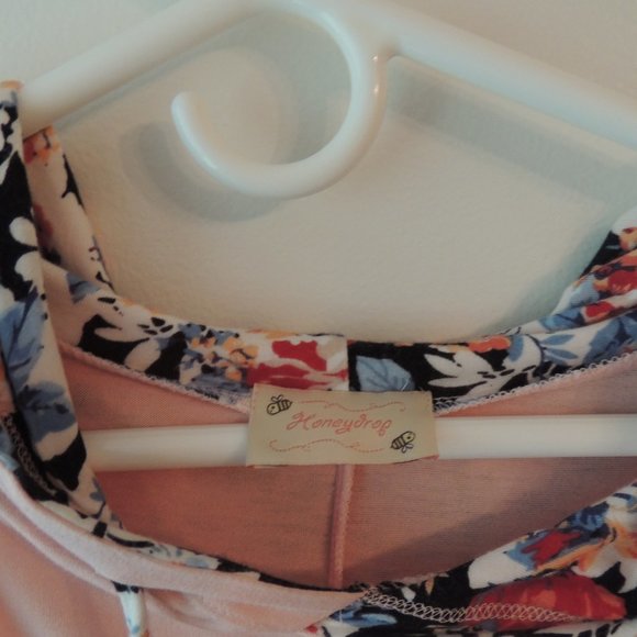 Honeydrop Floral Cover-Up - Picture 5 of 5